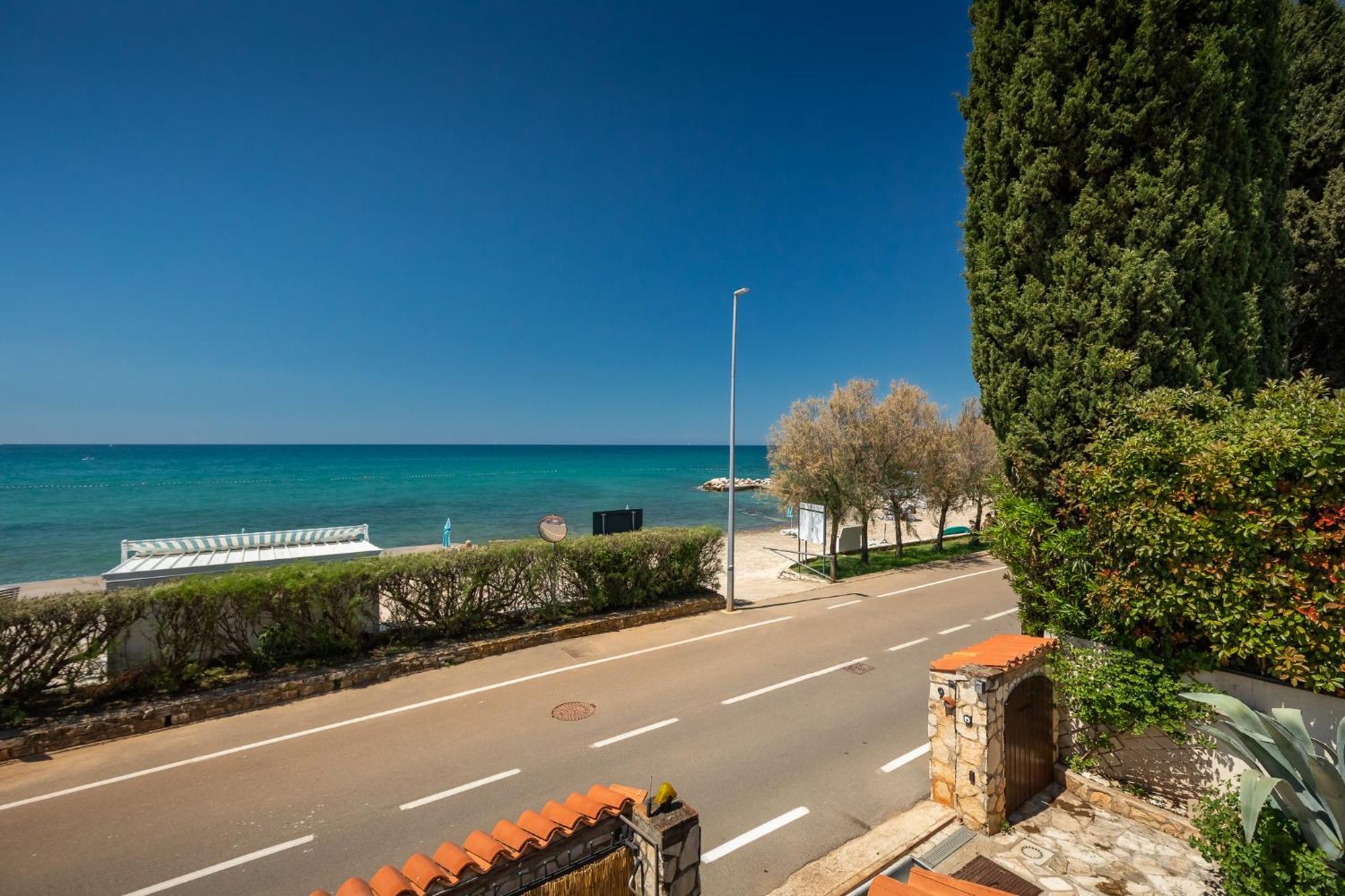 Beach House - Sea Breeze Poreč Eksteriør bilde